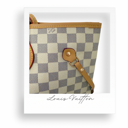 White Checkered Purse with Wallet